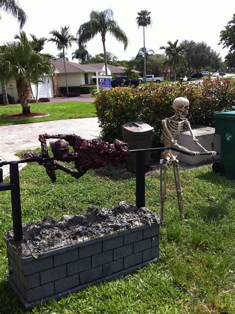 Animated Bbq Skeleton Awesome Outdoor Halloween Decorations