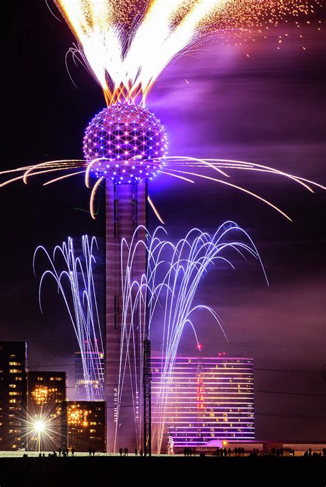 Dallas New Years Eve 2021 Reunion Tower Agc