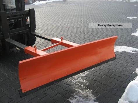 Forklift Snow Plow 2011 Front Mounted Forklift Truck Photo And Specs