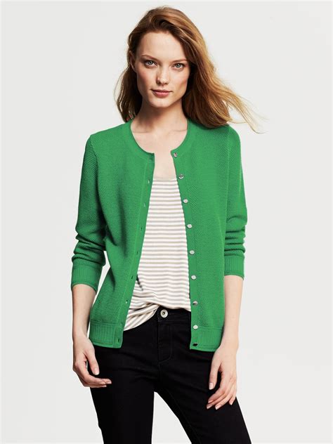 22 Trend Terbaru Cardigan Femme Vert
