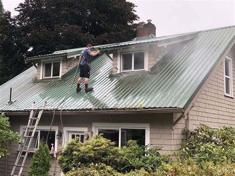 Metal Roof Cleaning Forcewashing Roof Cleaning And Gutter Cleaning
