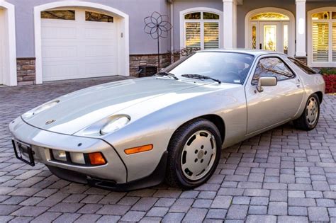1981 Porsche 928 5 Speed For Sale On Bat Auctions Sold For 27000 On