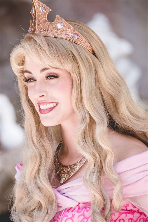 10 Disney Princess Cosplays That Look Fabulous Artofit
