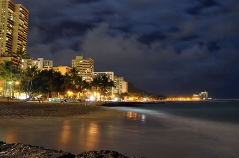 Waikiki At Night2