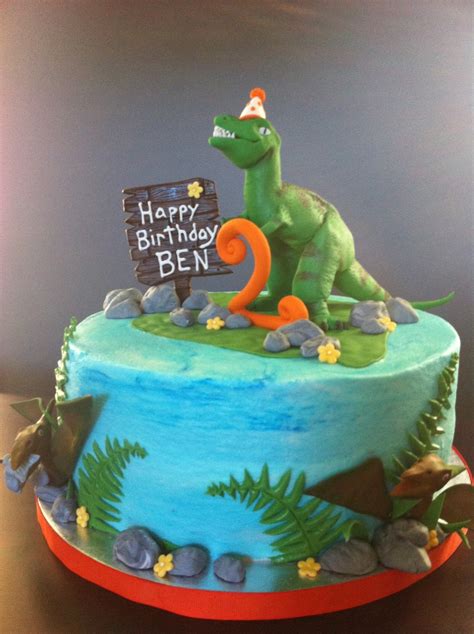 I made this dinosaur cake for the release of the new jurassic world fallen kingdom movie. T-Rex Birthday Cake - CakeCentral.com