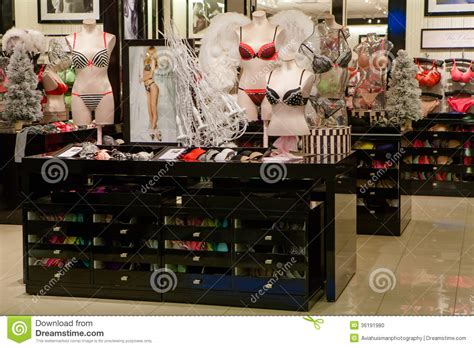Mall Store Lingerie In Victoria S Secret Editorial Image Image Of