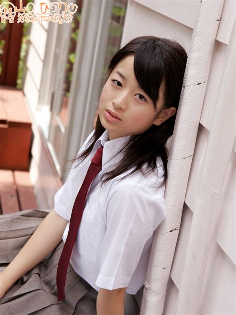 Hikari Yamaguchi Japanese Junior High Schoolgirl Idol Photo Book 13