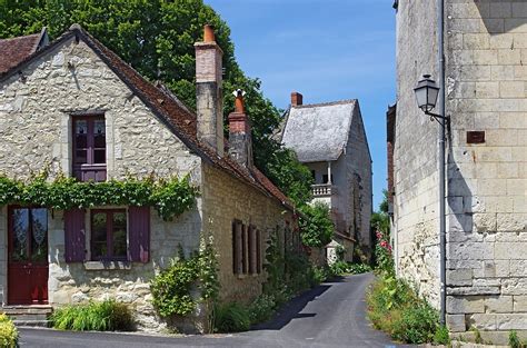 Les 11 Plus Beaux Villages Dindre Et Loire