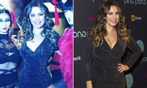 Kelly Brook Accused Of Photoshopping An Instagram Photo Daily Mail Online