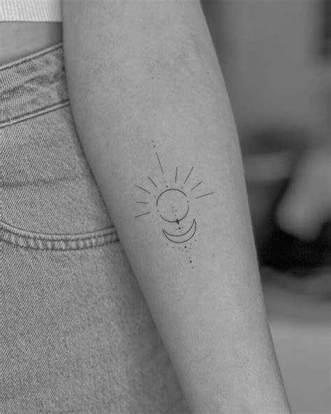 Details More Than Minimalist Sun Tattoo Super Hot In Cdgdbentre