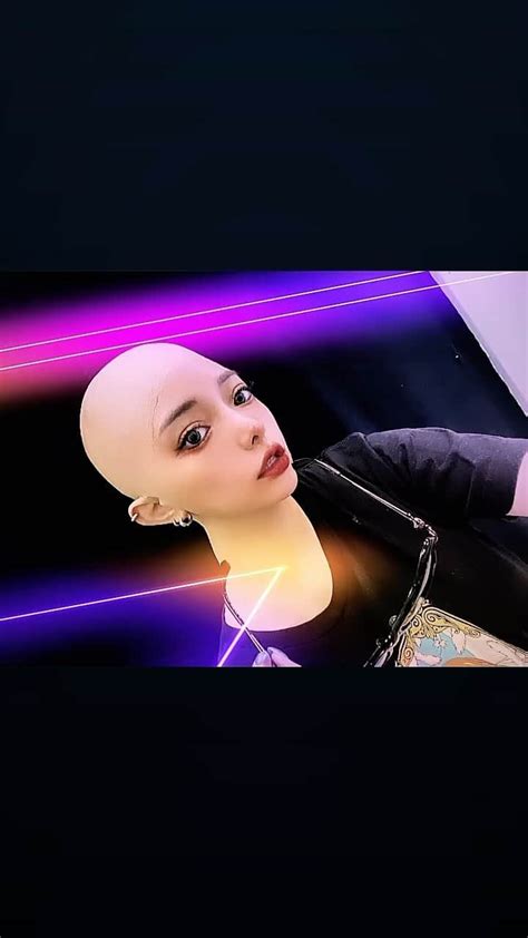 Miyakoさんのインスタグラム動画 Miyakoinstagram「bold🤟」5月5日 21時58分 Miyako999