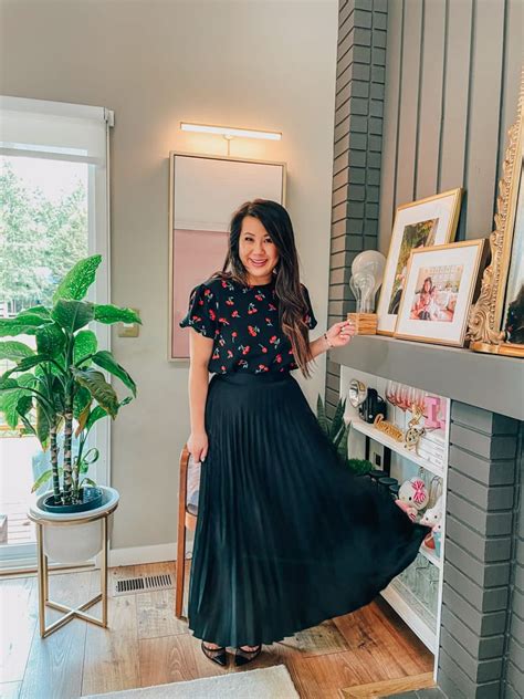 5 Tips How To Wear Long Skirts Without Looking Frumpy