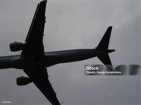 Airplane Descent 17 Stock Photo Download Image Now Above Aerospace