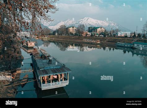 The Houseboat On Jhelum River In Srinagar Kashmir India Stock Photo Alamy