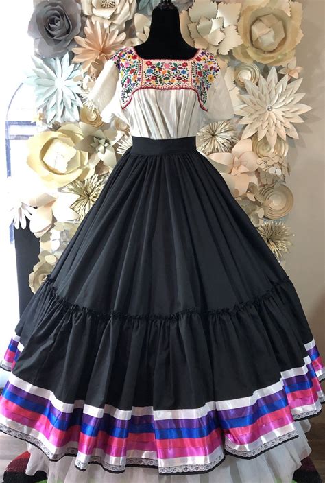 black mexican skirt practice folkloric ribbon and lace skirt etsy mexican skirts