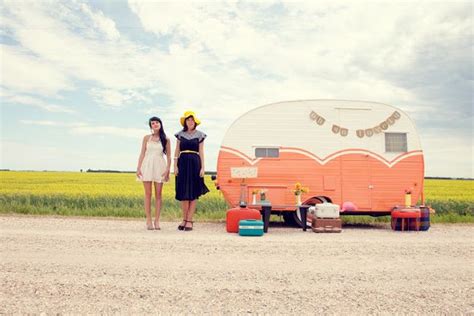 27 Dreamy Campers That Will Make You Want To Drop Everything For The