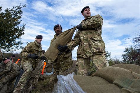 200 Uk Troops Deploy To Support Flood Relief The British Army