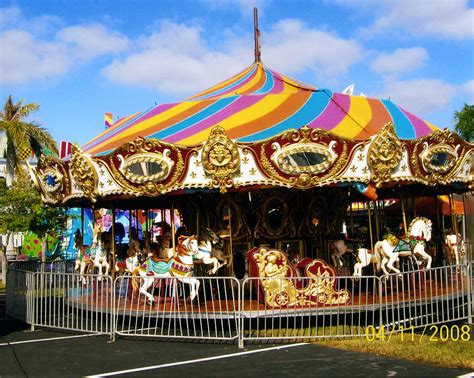 Classic Carousel Reithoffer Shows Inc
