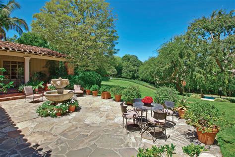 It was two legendary holmby hills/beverly hills mansions with such history. California Frank Sinatra's Hacienda, Holmby Hills ...
