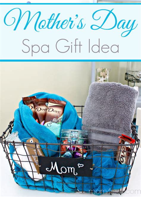 Gift experience ideas for mum. Mother's Day Gift Idea ~ Spa Basket {a lil' chocolate too ...