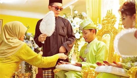 Suami kepada kakak sendiri, abang kepada isteri atau suami. Adat dalam kehidupan masyarakat Melayu | Free Malaysia ...