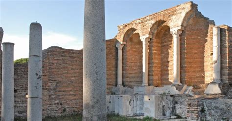 Rome Ostia Antica Private Walking Tour With Skip The Line Getyourguide