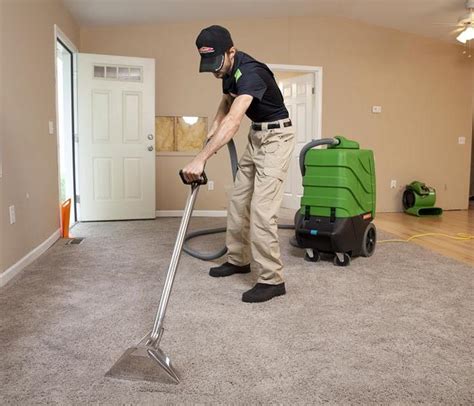 Plus, you save a lot of money and ensure that its. Why You Should Use Professional Carpet Cleaners Over Trying To Do It Yourself | SERVPRO of ...