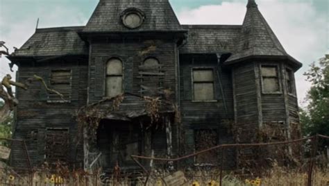 ça A été Vers La Maison Hantée Halloween 2019 - Divertissement : Une maison hantée offre 20 000 dollars...