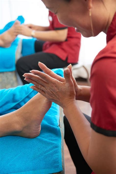 Thai Foot Massage Stock Image Image Of Wellness Feet 140478395