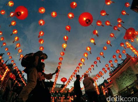 Gong xi fa cai is a chinese term used at the new year holiday to wish people prosperity in the new year. Gong Xi Fa Cai! Kosakata Bahasa Mandarin Seputar Imlek yang Bisa Dihafal