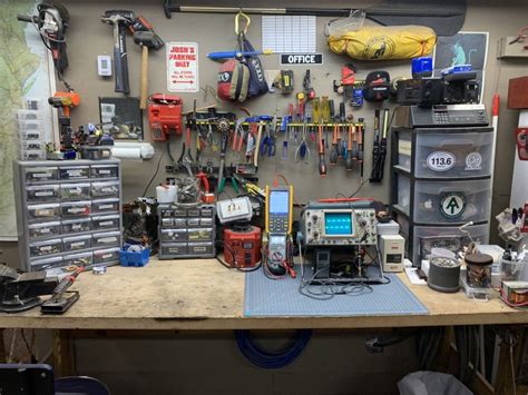 Hobbyist workstation : electronics