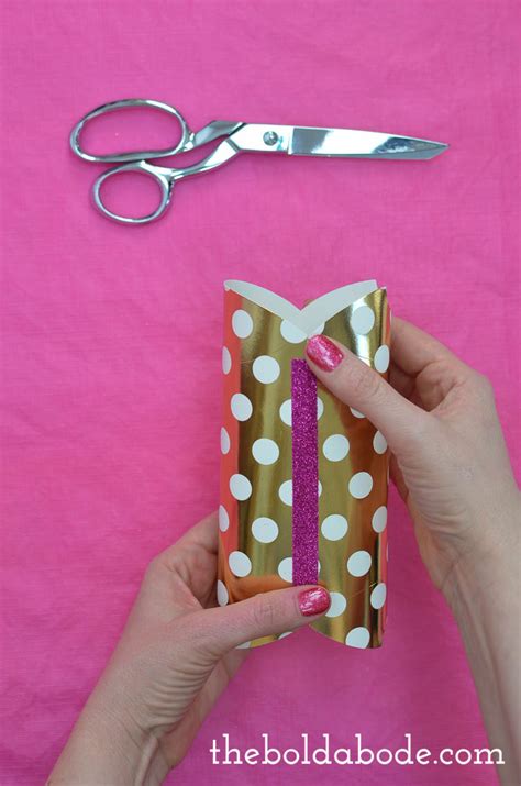 Have you been gifted a fandango gift card? Make Your Own Gift Card Pillow Box