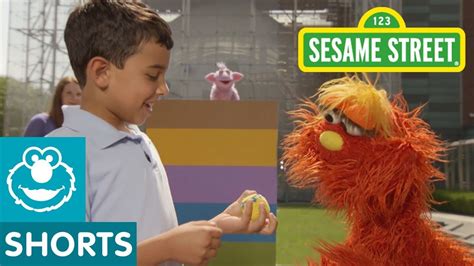 Sesame Street Bouncing Balls Murrays Science Experiements Youtube