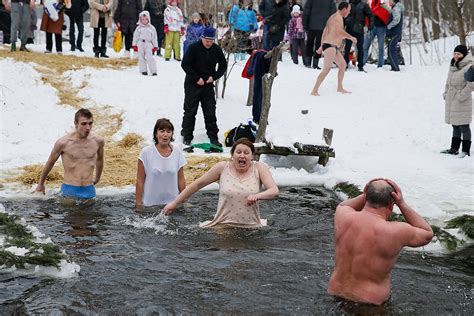 Believers Wash Away Sins In Icy Waters Of Siberia Dynamite News