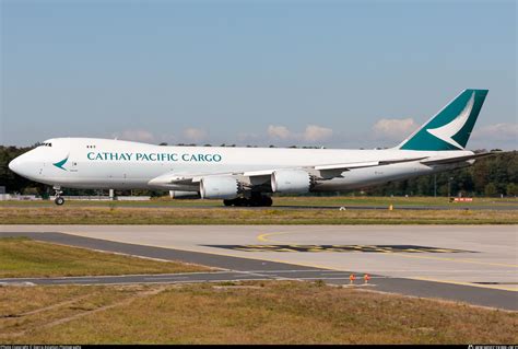 B Lji Cathay Pacific Boeing 747 867f Photo By Sierra Aviation