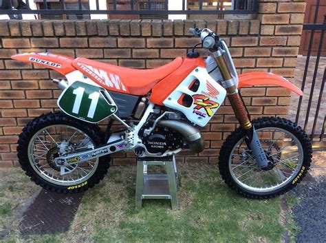 The honda cr 250 r model is a cross / motocross bike manufactured by honda. Trampass Parker Honda CR 250 Farleigh Castle 2015 - Old ...