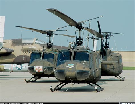 Bell Uh 1h Iroquois 205 Usa Army Aviation Photo 0406634