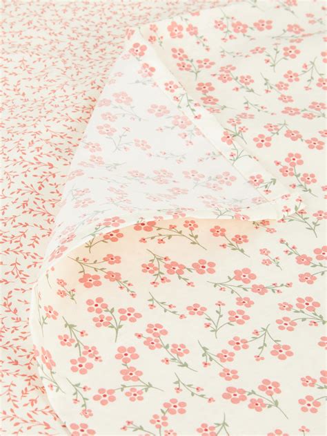 Cream Ditsy Floral King Bed Sheet Set Primark