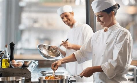 Know Thy Chefs What Are The Different Types Of Chefs Chef Sac