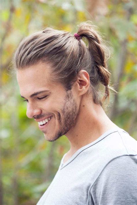 Ponytail hairstyles for men man ponytail stylish ponytail perfect ponytail hipster hairstyles ponytail styles sleek ponytail undercut hairstyles straight hairstyles. Man Ponytail: 10 Cool and Easy Styles for Any Hair Type