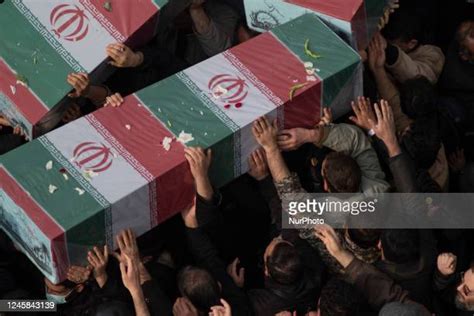 Iran Funeral Photos And Premium High Res Pictures Getty Images