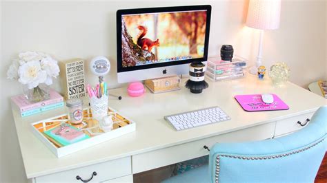 Hi guys, today im showing you some desk organization ideas. Desk Tour - Office Tour + How To Organize Your Desk - YouTube