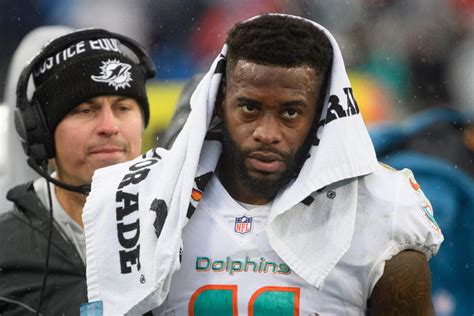 Patriots Wr Devante Parker Opens Up About Miami Trade Throwing With