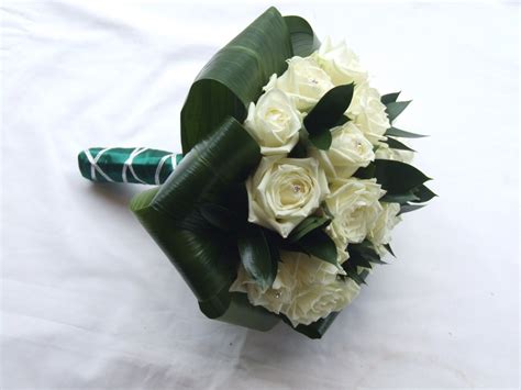 Rjs Florist Emerald Green And Ivory Wedding Flowers