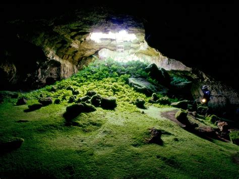 Lava Tube Cave Lava Beds National Monument Wallpapers Hd Wallpapers