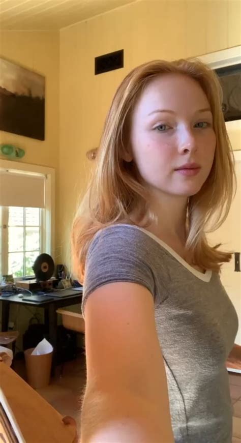 Molly Quinn 143 Pics Xhamster