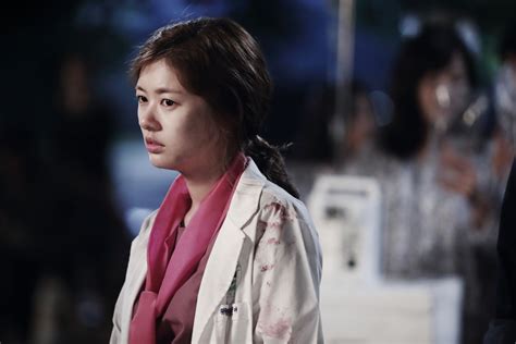 Can he and the other doctors at the forefront of the tragedy help the city to recover from the devastating event? Photos Added new stills for the upcoming Korean drama "D ...