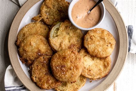 Fried Green Tomatoes Recipe With Comeback Sauce