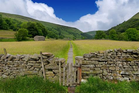 Yorkshire Dales Traditional Farm Buildings