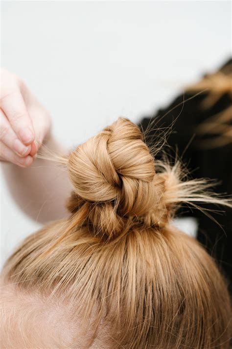 How To Create The Perfect Top Knot Fashion Journal